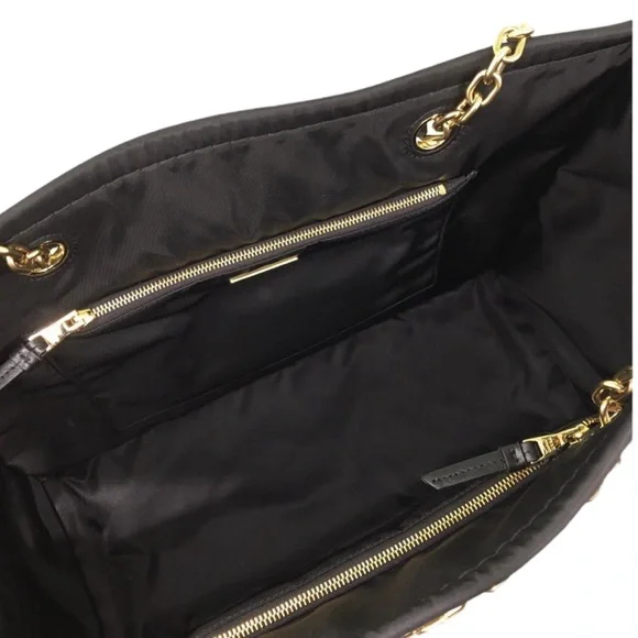 🔥 NWT! PRADA Tessuto Chain Tote W/ Authenticity Card and Dust-bag! - Picture 5 of 16